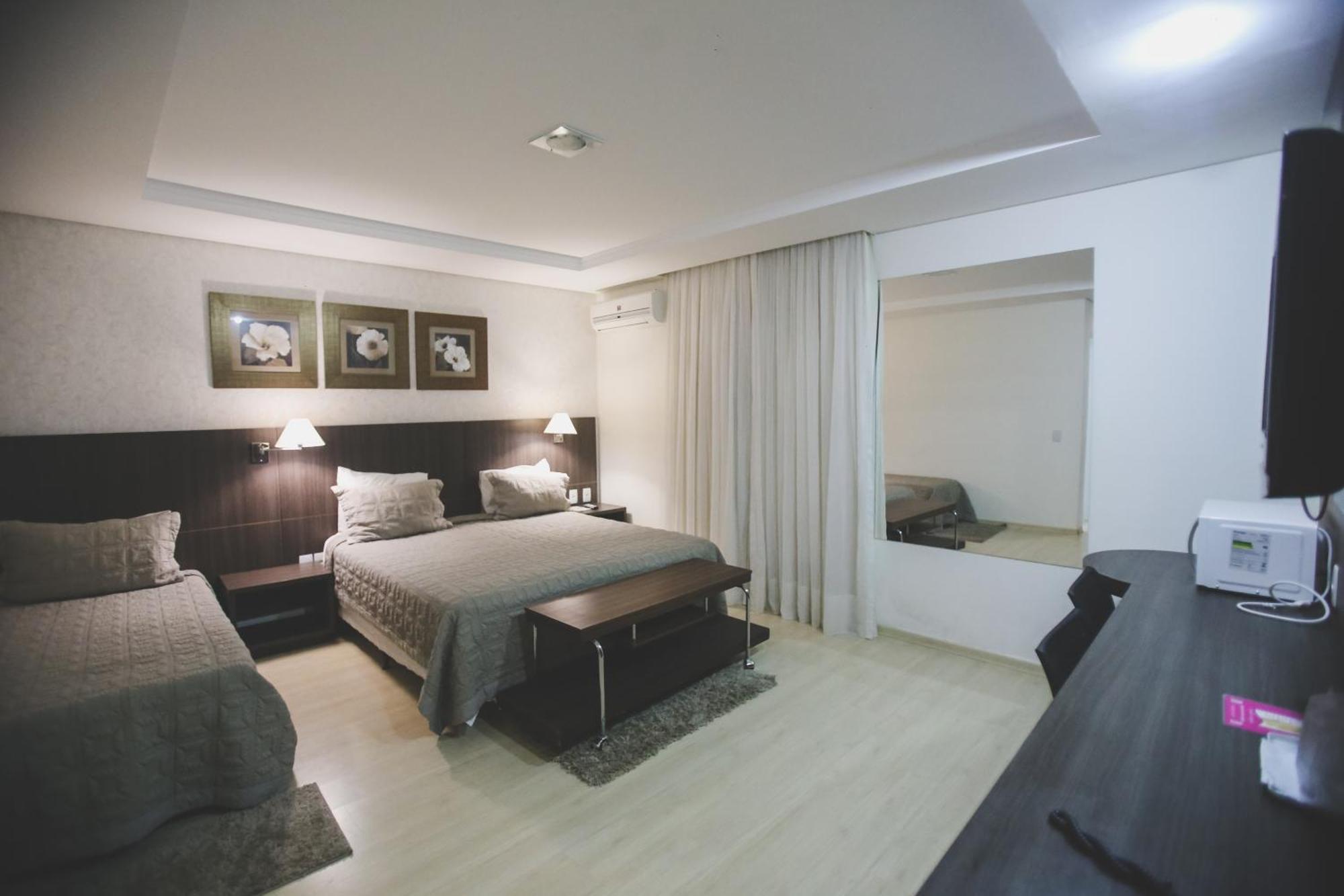 Triple Room,1536738241:JPEG